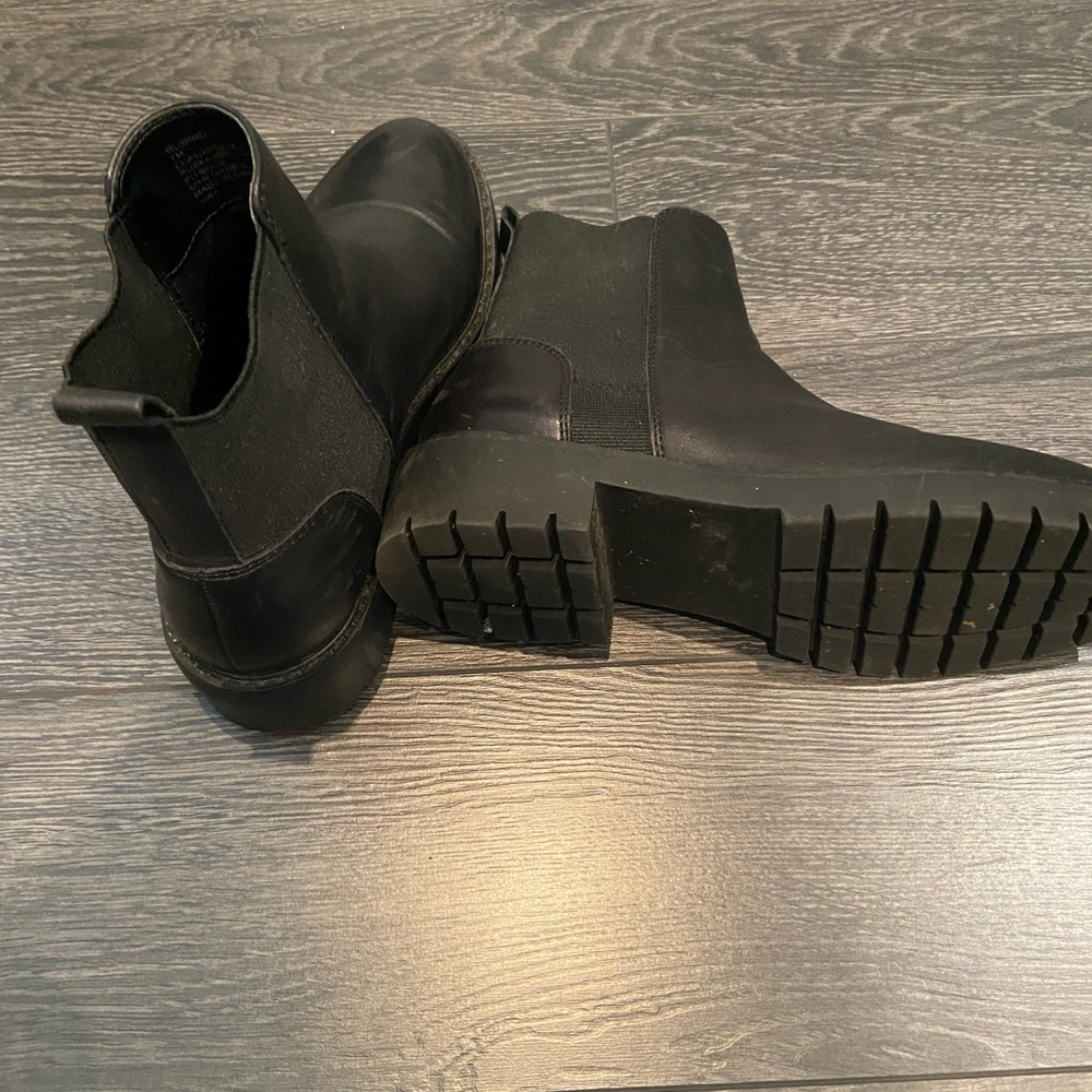 Steve Madden Boot - Picture 4 of 7